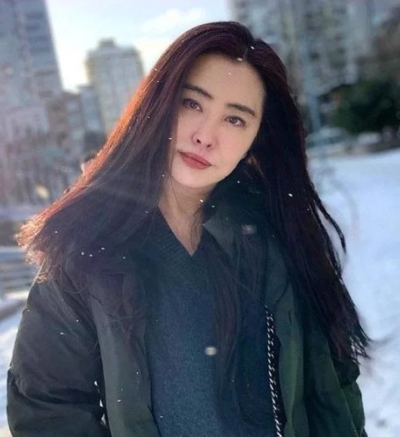 “山寨版王祖贤”:只有17岁,街头卖鱼走红,赚钱补贴家用-同城资源网